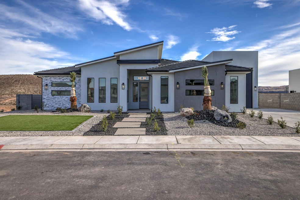 1-336 N Firerock Way, Hurricane