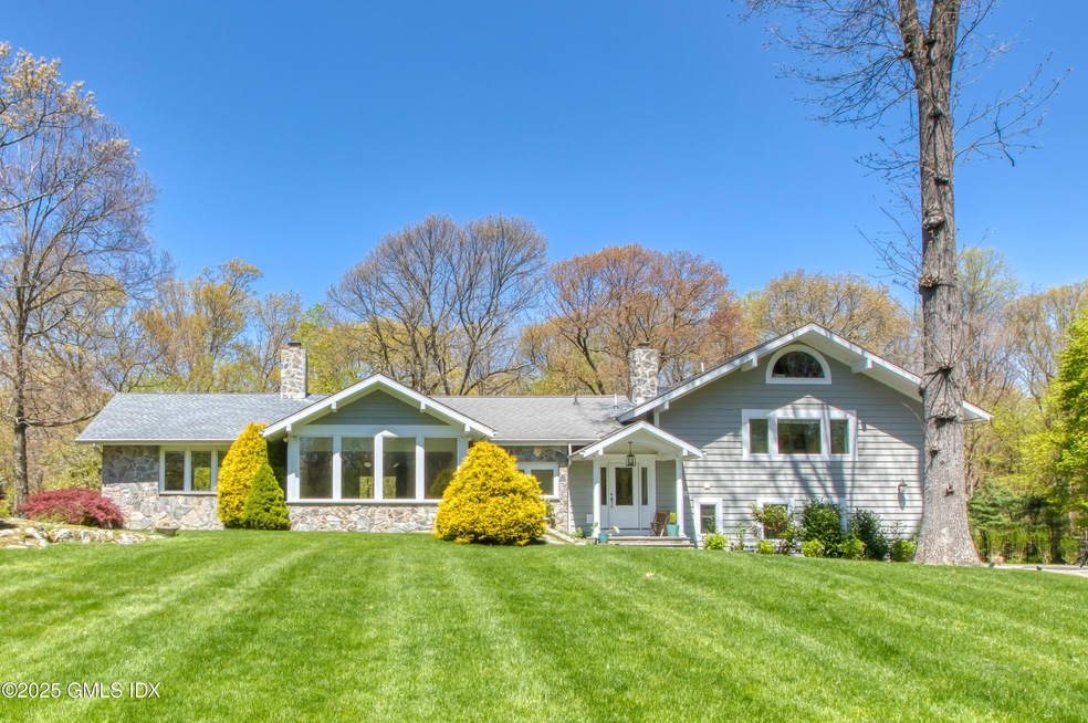 35 Dartmouth Rd, Cos Cob, CT 06807 - photo 1