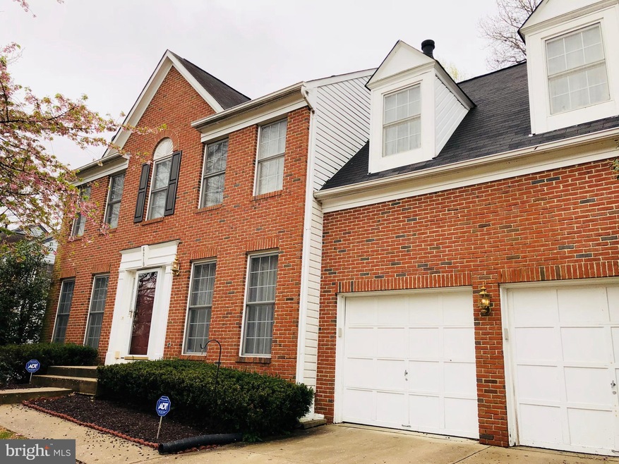 6210 Wood Pointe Dr, Glenn Dale, MD 20769 - photo 1