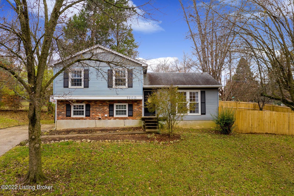 7200 Harborton Way, Louisville, KY 40228 - photo 1