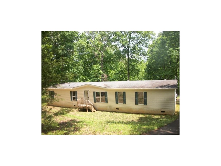 317 Aurum Hill Dr unit 3, Cleveland, GA 30528 - photo 1