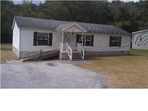 5217 Donlyn Ln, Hixson, TN 37343 - photo 1