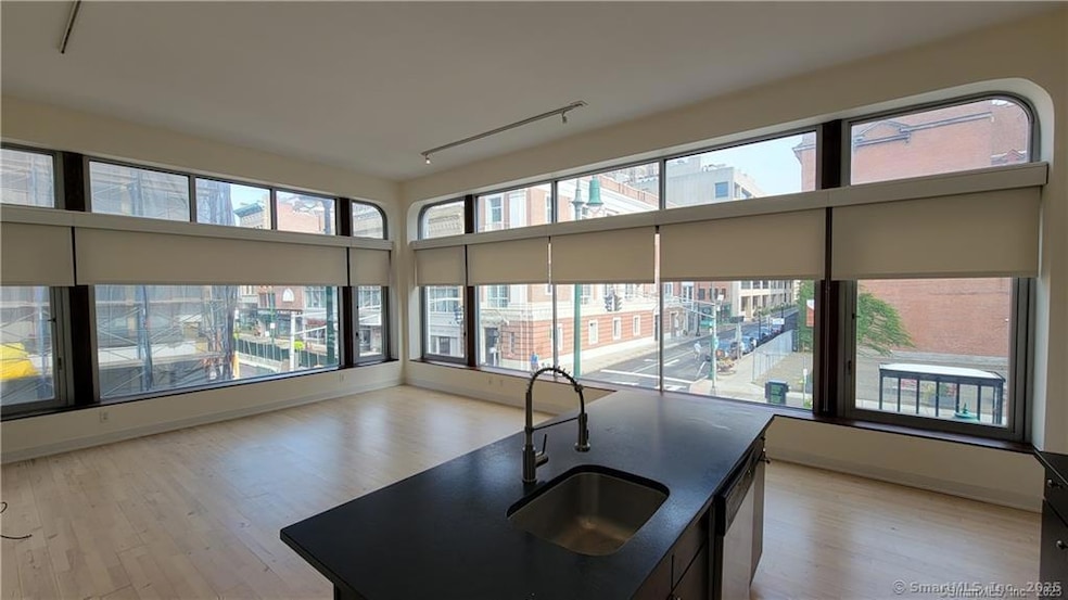 For Rent $2,200/month