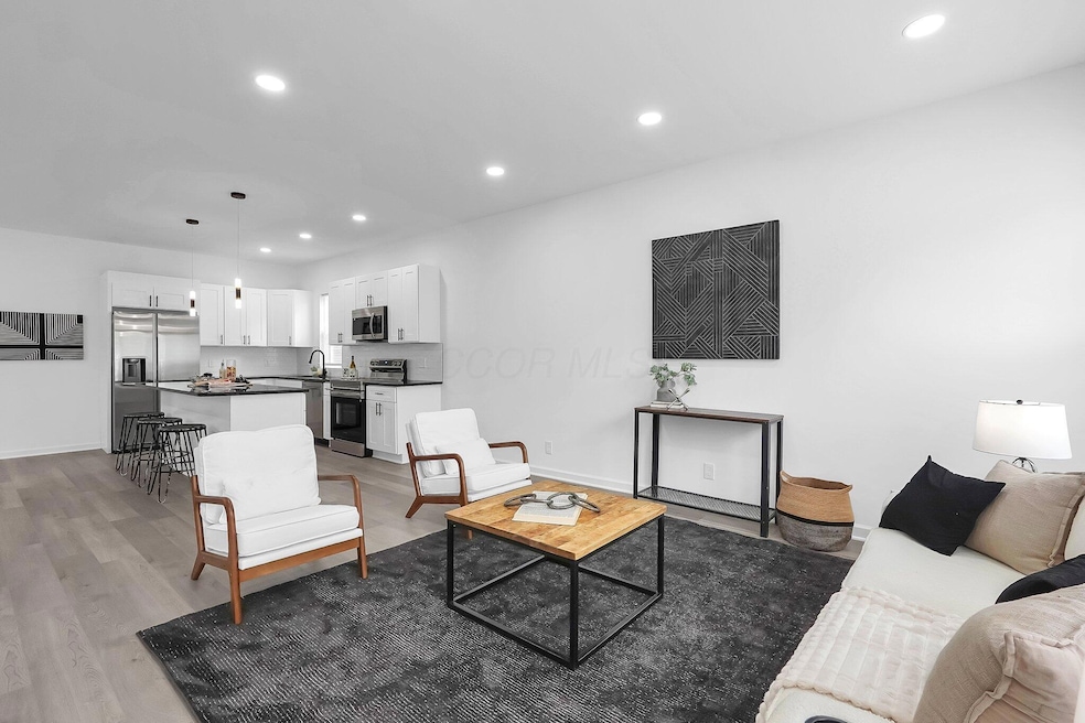 5-web-or-mls-1191-seymour-ave