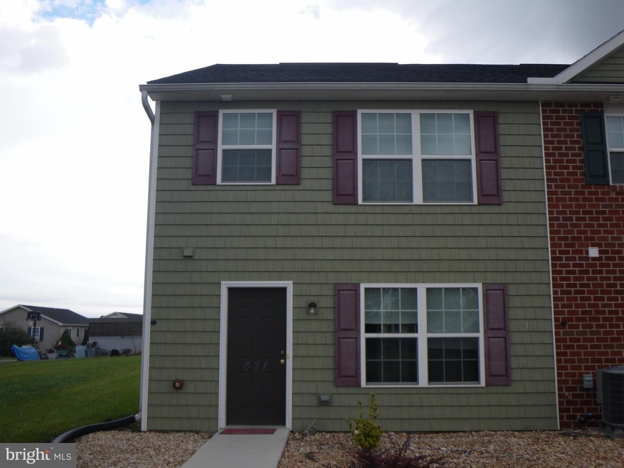 471 Lantern Ln, Chambersburg, PA 17201 - photo 1