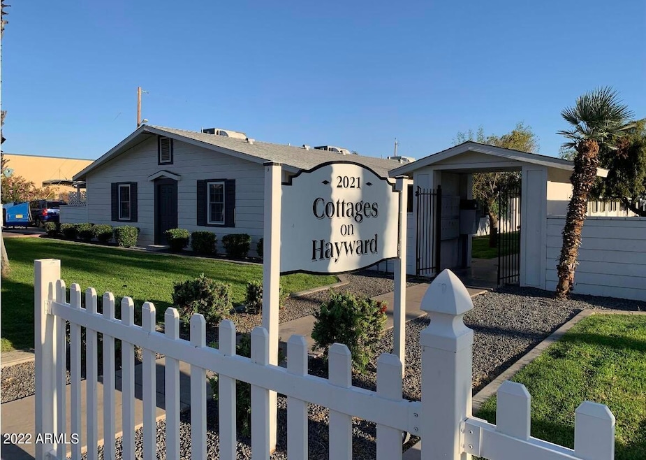 2021 W Hayward Ave unit 8, Phoenix, AZ 85021 - photo 1