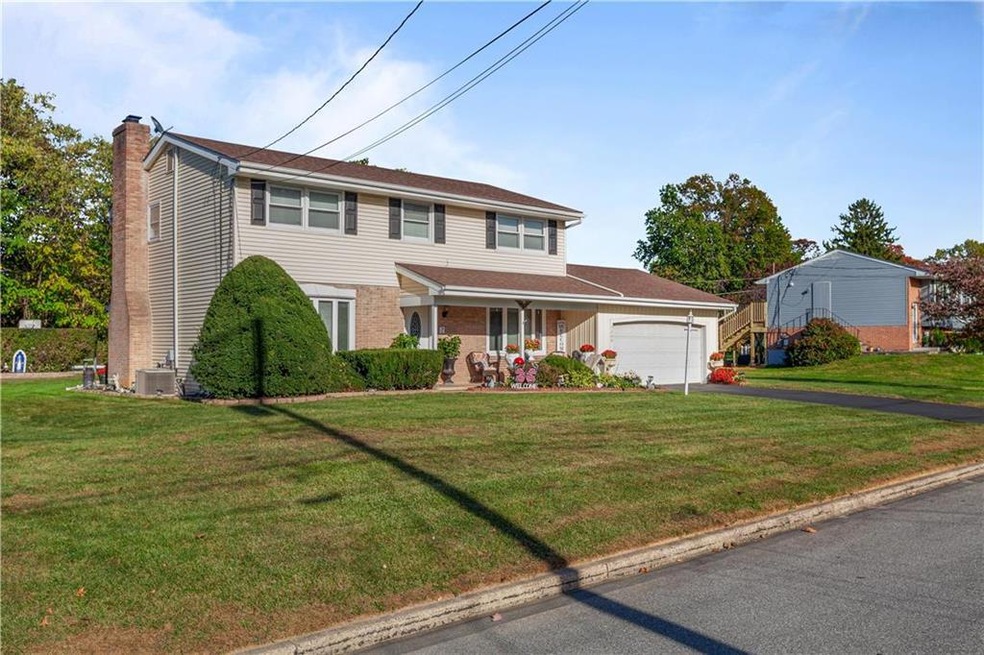 Welcome to 3209 Winding Way!