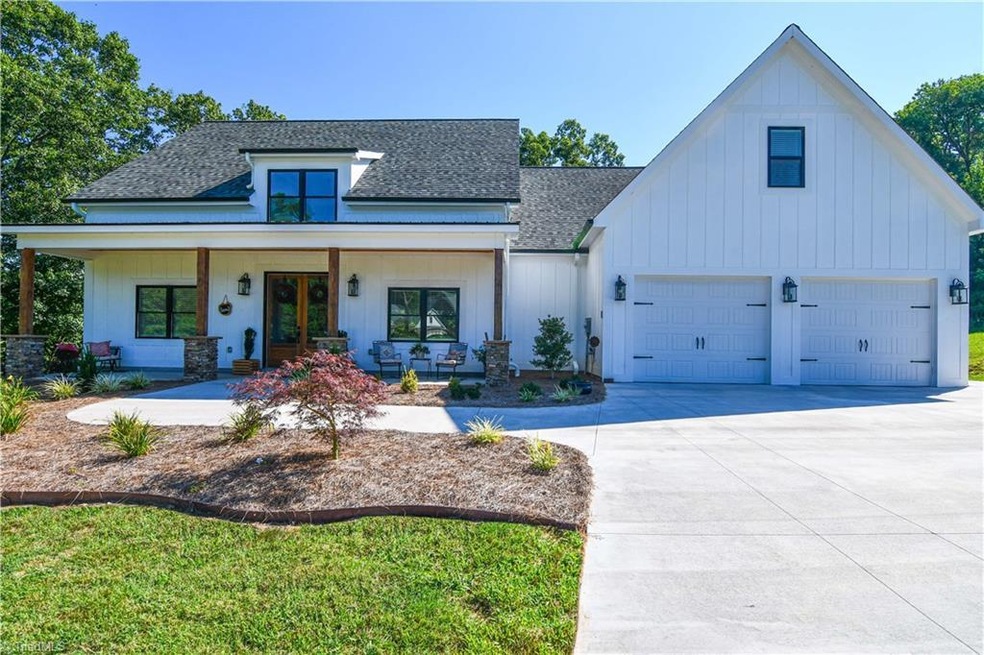 2576 High Meadow Dr, Asheboro, NC 27205 - photo 1