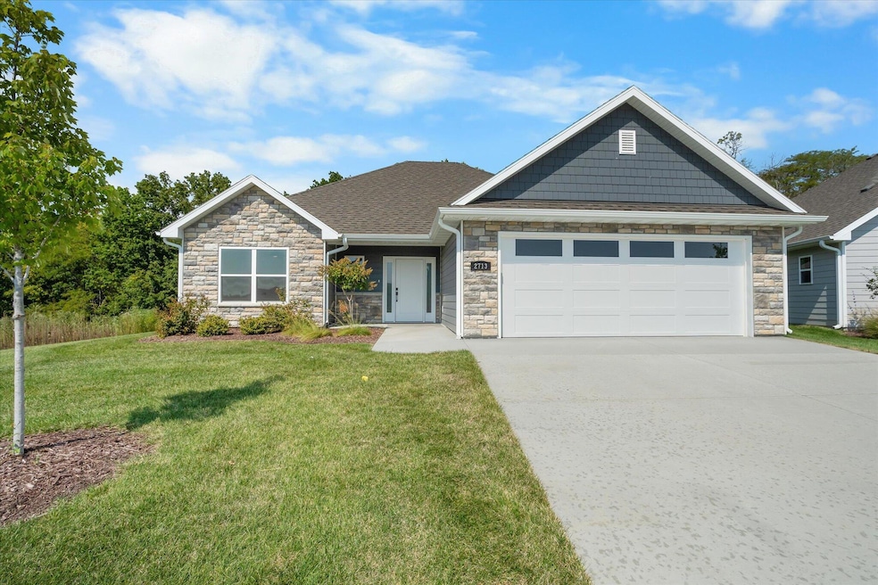 04-Camera 2713 Misty Flower Drive-4