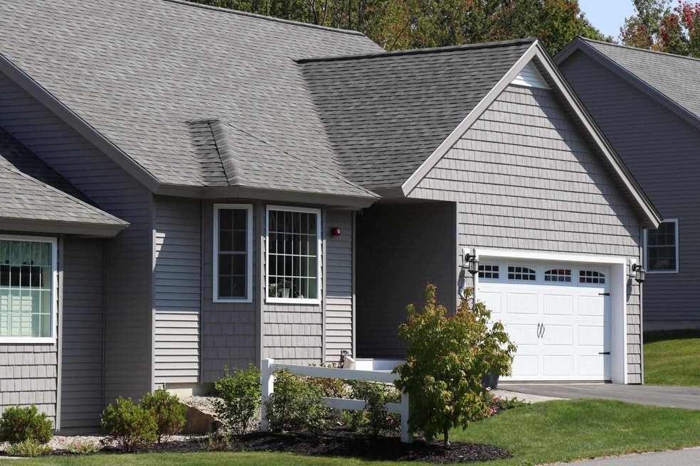 10 Springfield Dr unit 909E, East Hampstead, NH 03826 - photo 1