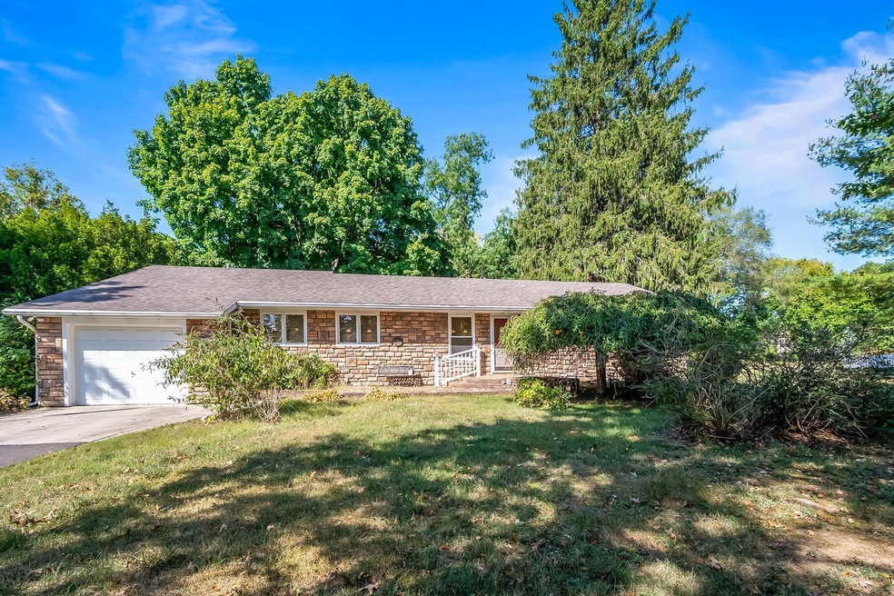 1-web-or-mls-7608 Palmer Rd SW-101