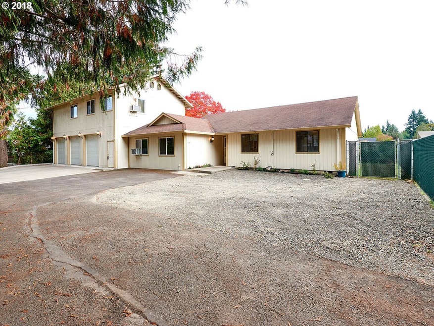 1154 N Pine St, Canby, OR 97013 - photo 1