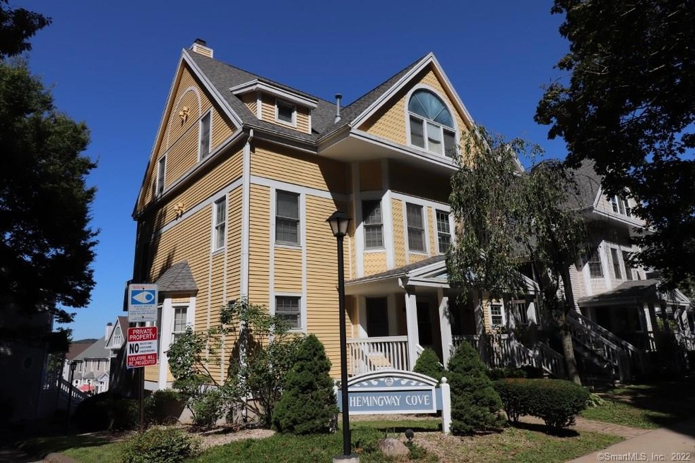 918 Quinnipiac Ave unit 1, New Haven, CT 06513 - photo 1