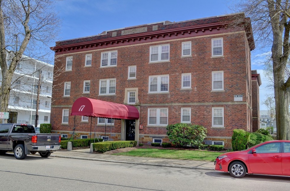 17 Greenleaf St unit 24, Quincy, MA 02169 - photo 1