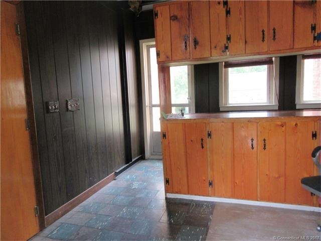 95 Franklin St, Danielson, CT 06239 - photo 1