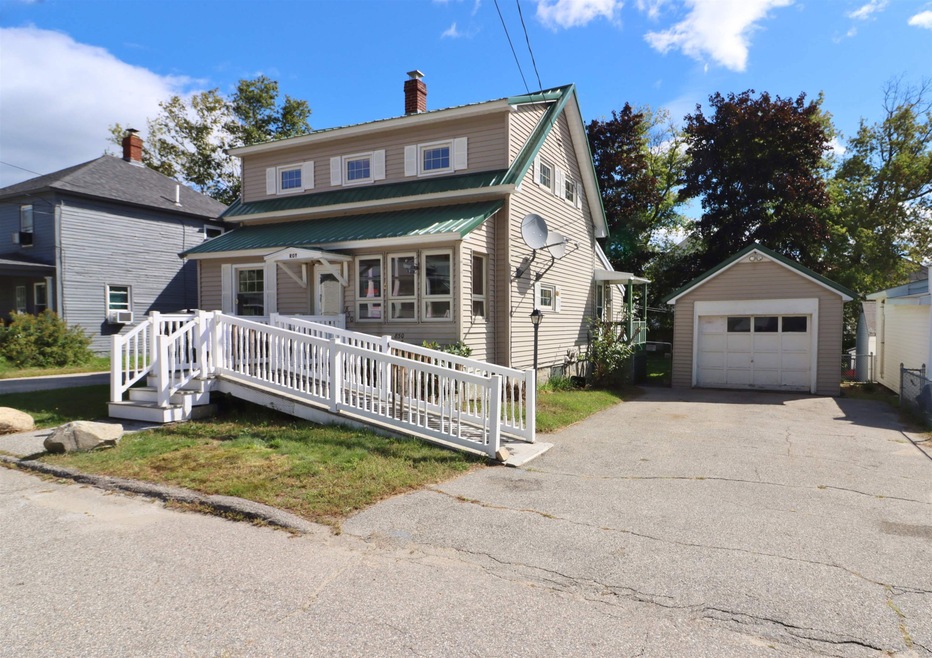 850 Fourth Ave, Berlin, NH 03570 - photo 1