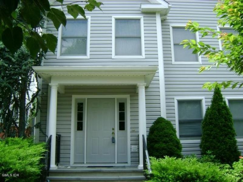 4 Rippowam Rd unit B, Cos Cob, CT 06807 - photo 1