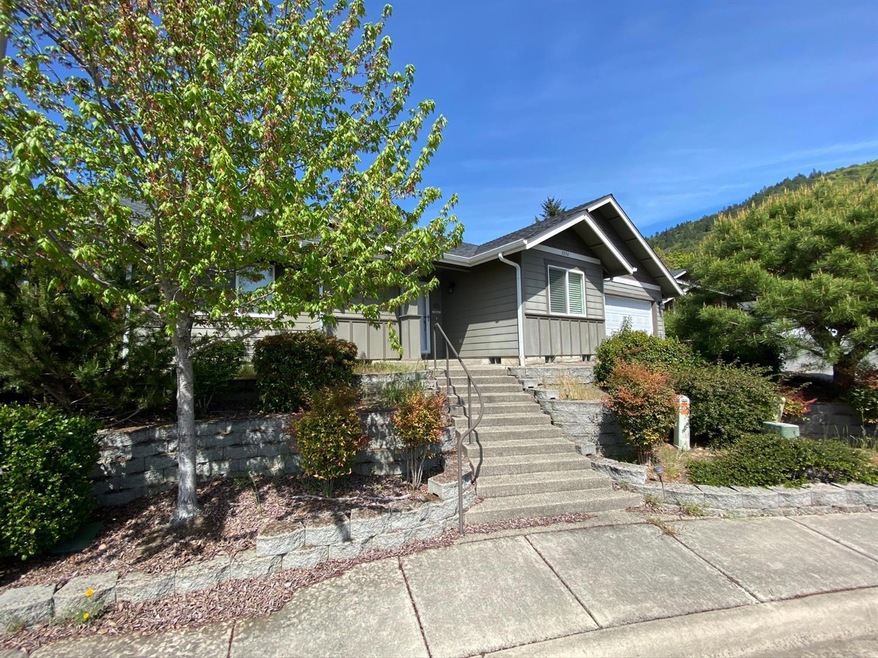 1354 NE Bea Villa View, Grants Pass, OR 97526 - photo 1