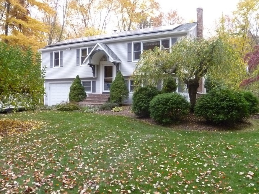 1209 Amostown Rd, West Springfield, MA 01089 - photo 1