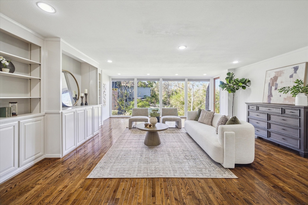 Welcome to your new home with a beautiful view!