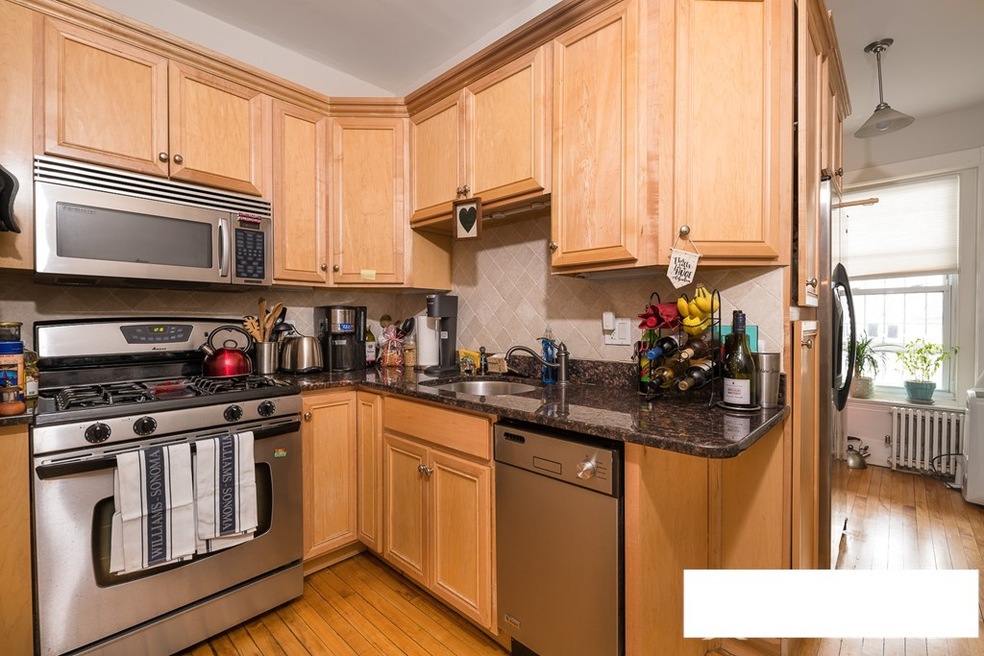 128 Magazine St unit 11, Cambridge, MA 02139 - photo 1