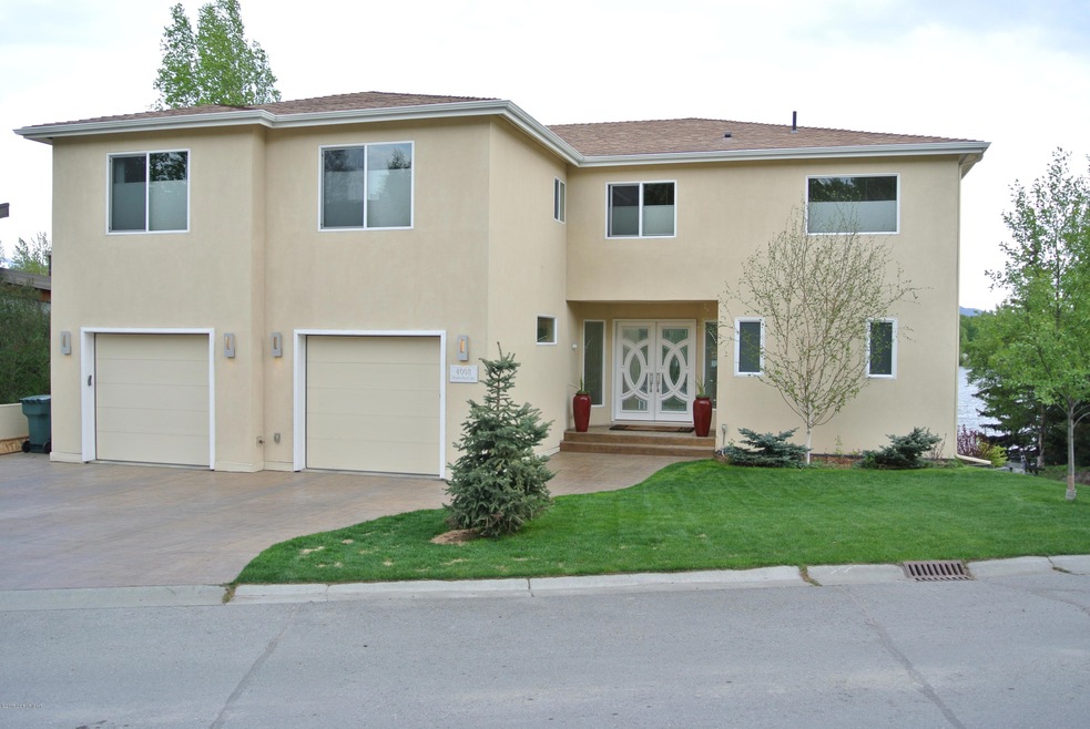 4008 Northpoint Dr,  Anchorage AK 99502