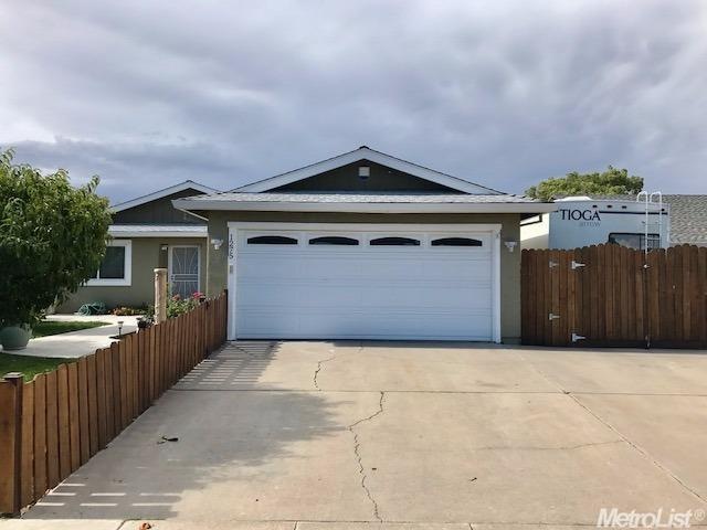 1275 Christine Ct, Manteca, CA 95337 - photo 1