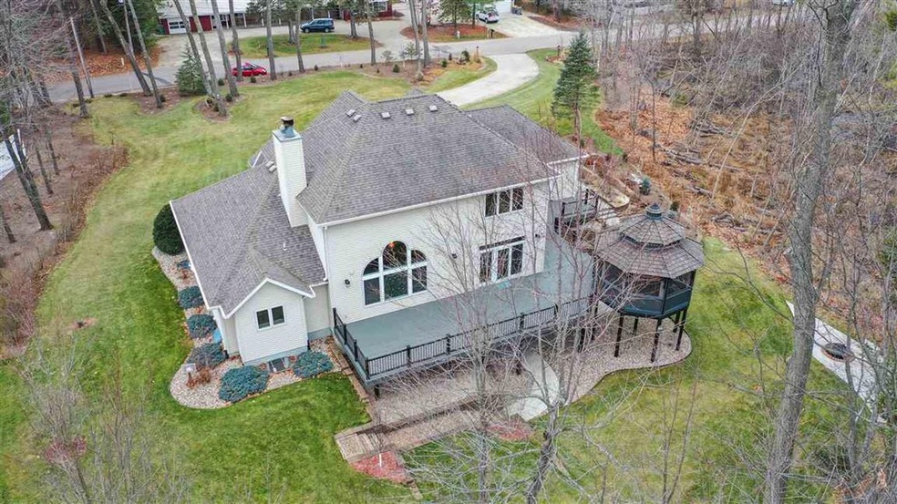 N2974 Otter Dr, Waupaca, WI 54981 - photo 1