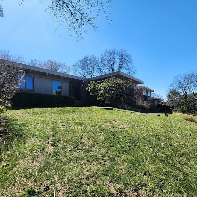 Under Contract $385,000