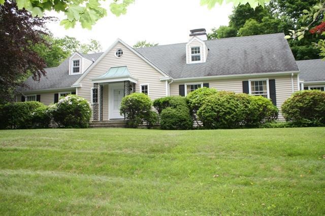 64 Farm Rd, Briarcliff Manor, NY 10510 - photo 1