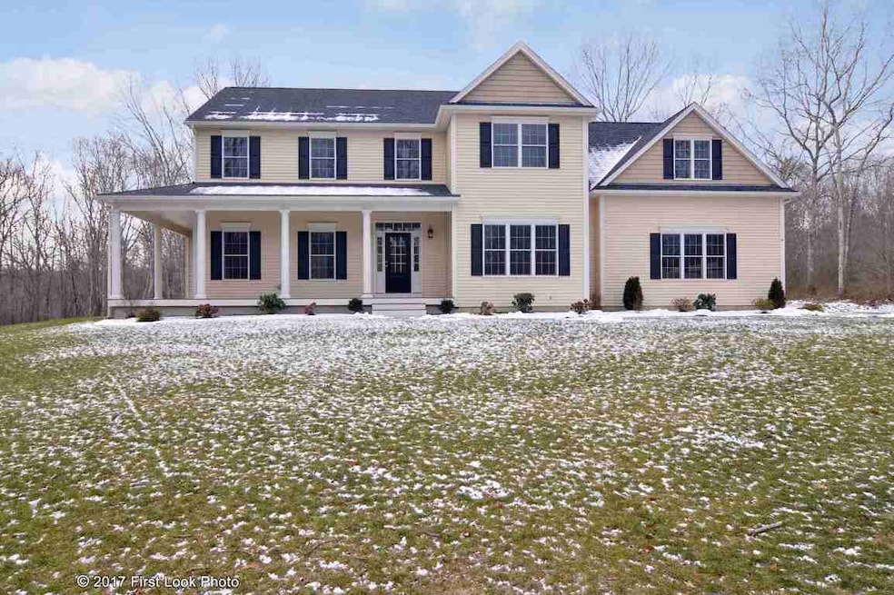 4 Kayla Ricci Way, Saunderstown, RI 02874 - photo 1