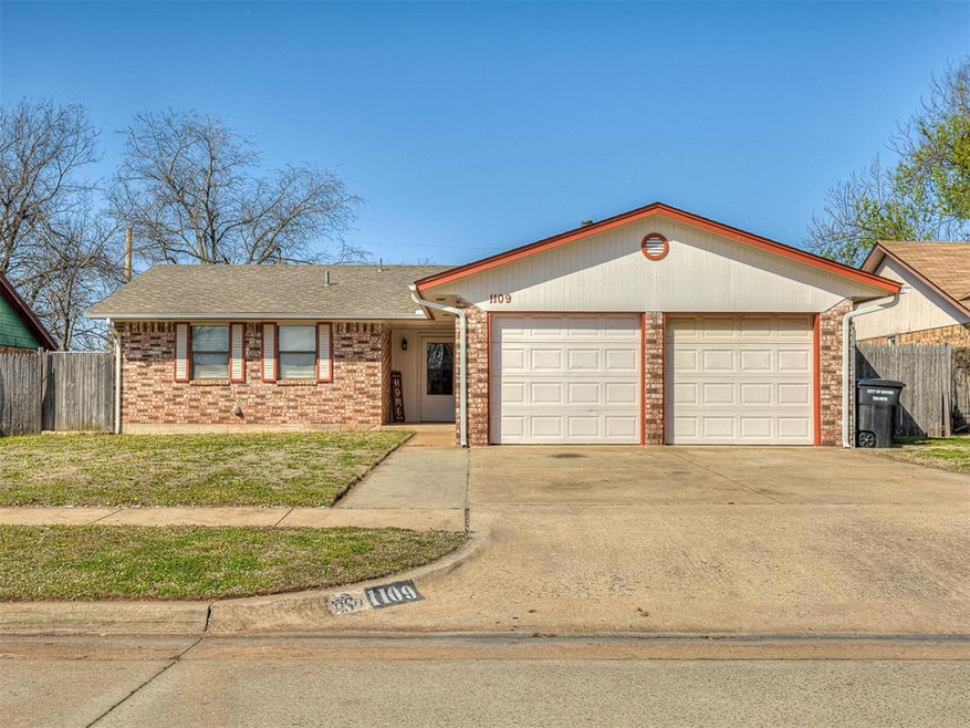 1109 Leafhurst Rd, Moore, OK 73160 - photo 1