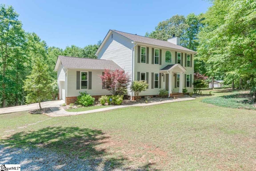 24 Mosteller Rd, Travelers Rest, SC 29690 - photo 1