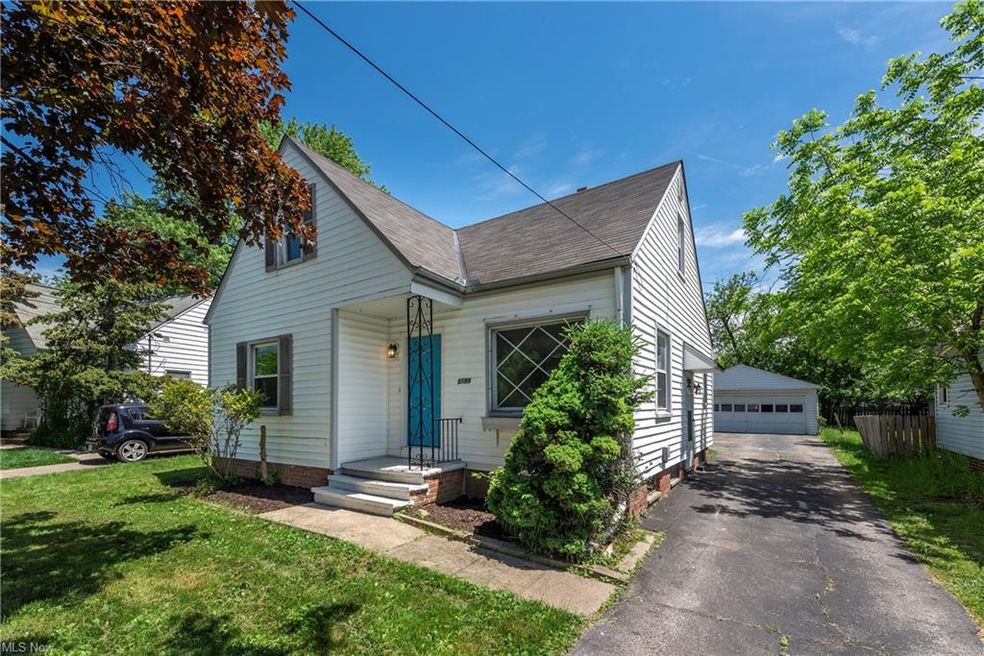 5199 Henry St, Maple Heights, OH 44137 - photo 1
