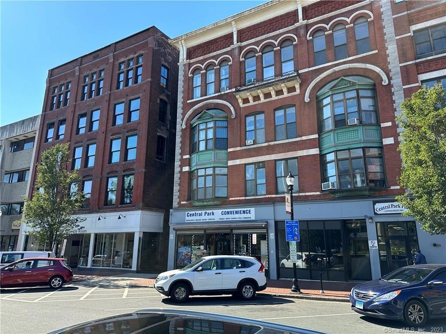 242 Main St unit 19, New Britain, CT 06051 - photo 1