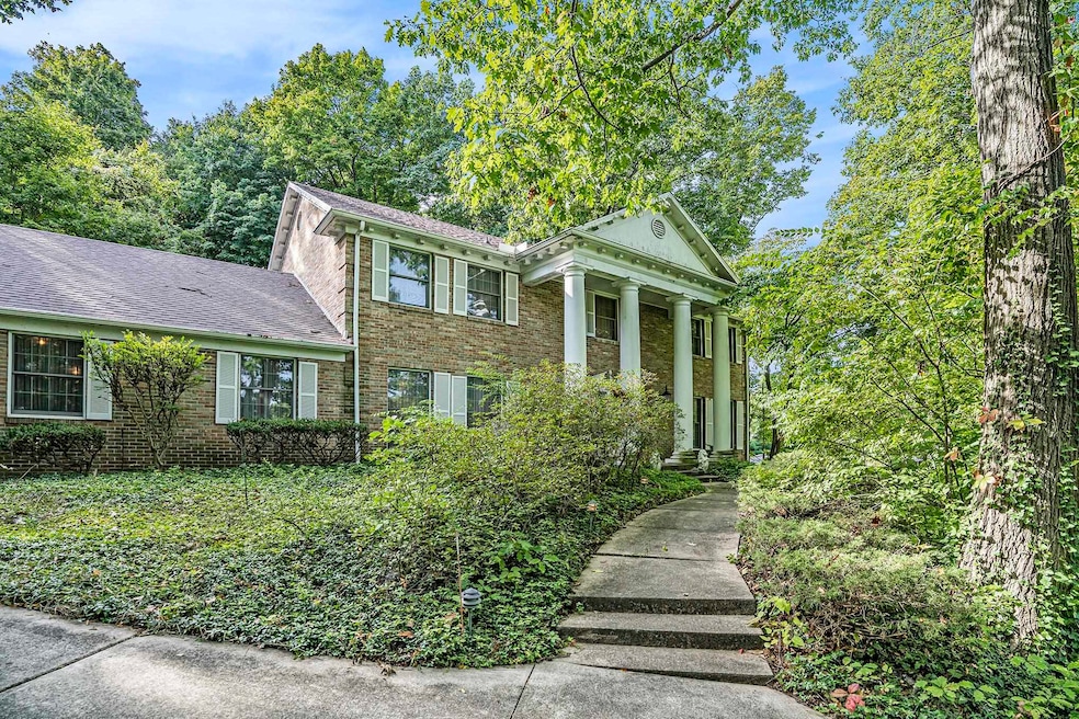 1130 Dunrobbin Ln, South Bend, IN 46614 - photo 1