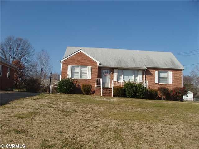 Exterior Front - Well maintain Brick Ranch.