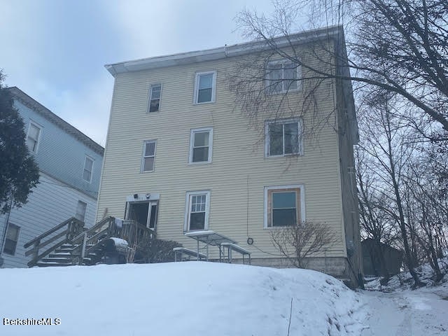 153 Onota St, Pittsfield, MA 01201 - photo 1