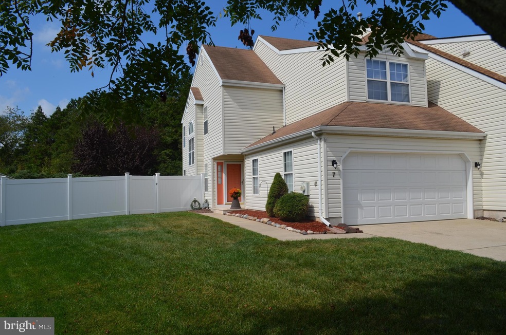7 Queens Ct, Sewell, NJ 08080 - photo 1