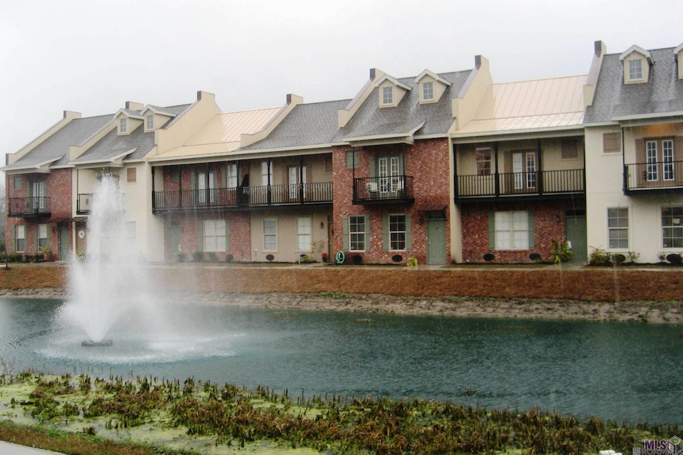 10600 Lakes Blvd unit 1102, Baton Rouge, LA 70810 - photo 1