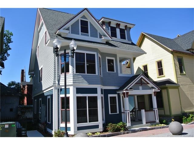 61 Gaffney Place, Waterbury, CT 06702 - photo 1