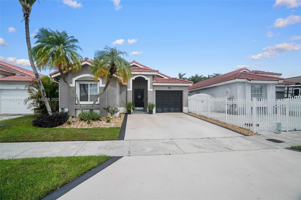 Sold $585,000 • Co-Listing Agent