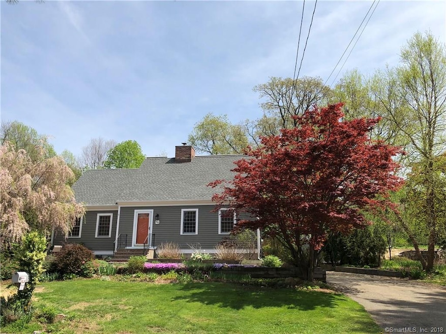 44 Fern Cir, Trumbull, CT 06611 - photo 1