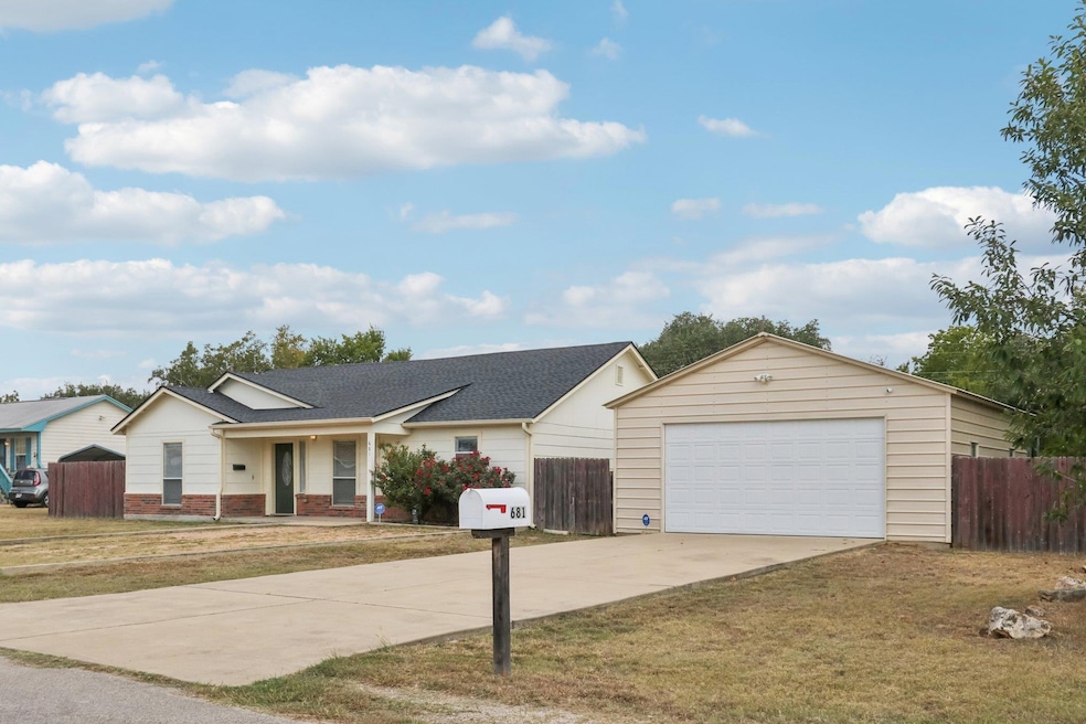 Under Contract $285,000 • Co-Listing Agent