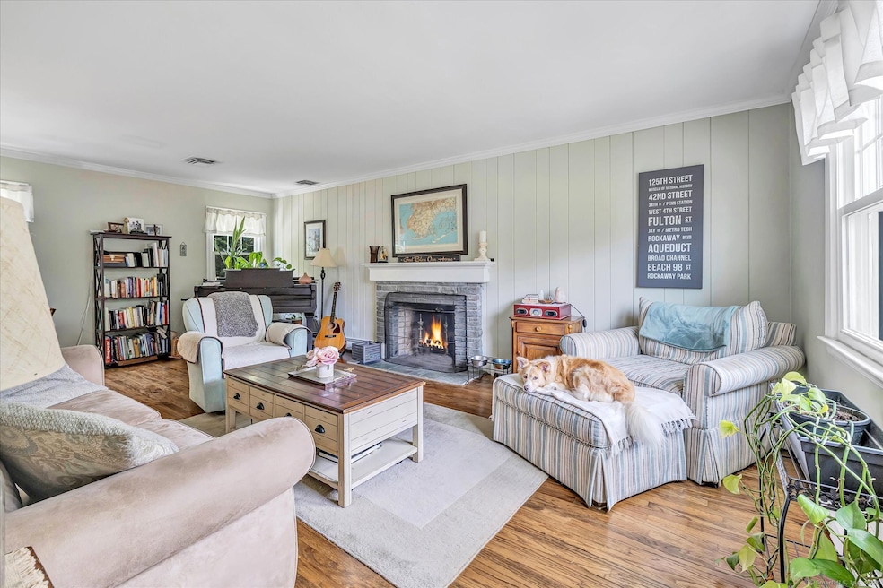 178 Autumn Ridge Rd, Fairfield, CT 06825 - photo 1