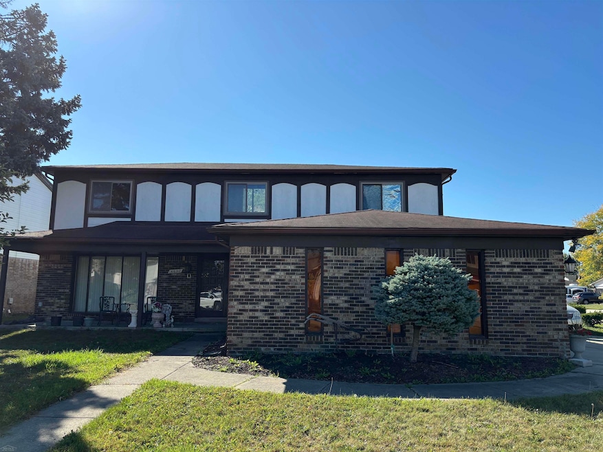 4622 Ardmore Dr, Sterling Heights, MI 48310 - photo 1