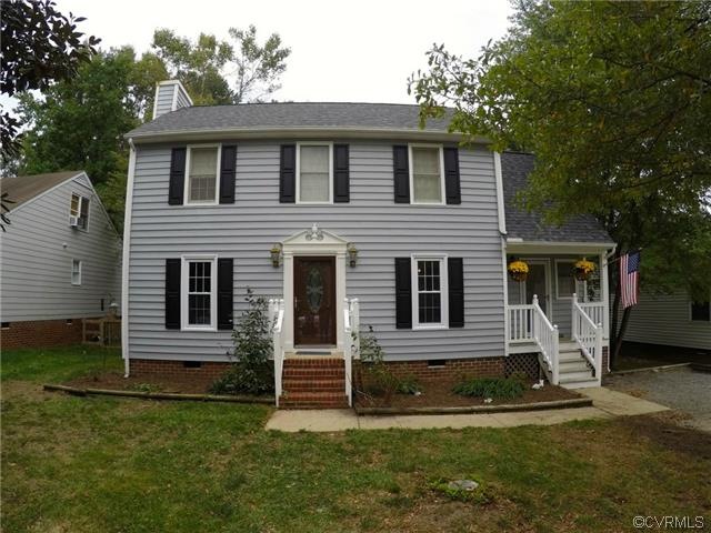 NEW, NEW, NEW HEAT PUMP, ROOF, CARPET, PAINT. Viny