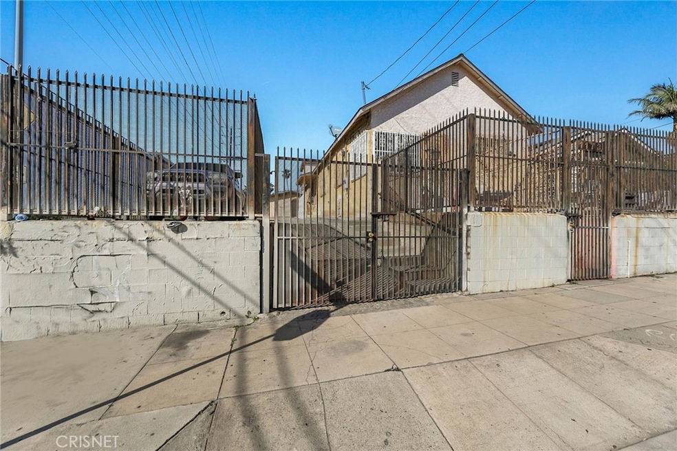 Sold $600,000 • Co-Listing Agent