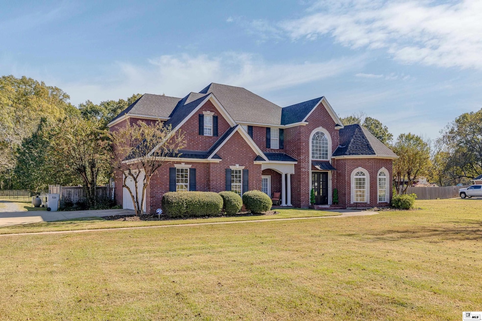 For Sale $750,000 • Co-Listing Agent