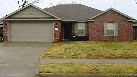 407 Mccann Rd, Rogers, AR 72758 - photo 1